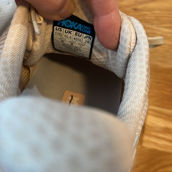 HOKA One One Clifton 9 Size 11 NEW - Picture 15 of 15